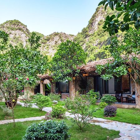 Cozy Beer Garden Homestay ニンビン エクステリア 写真