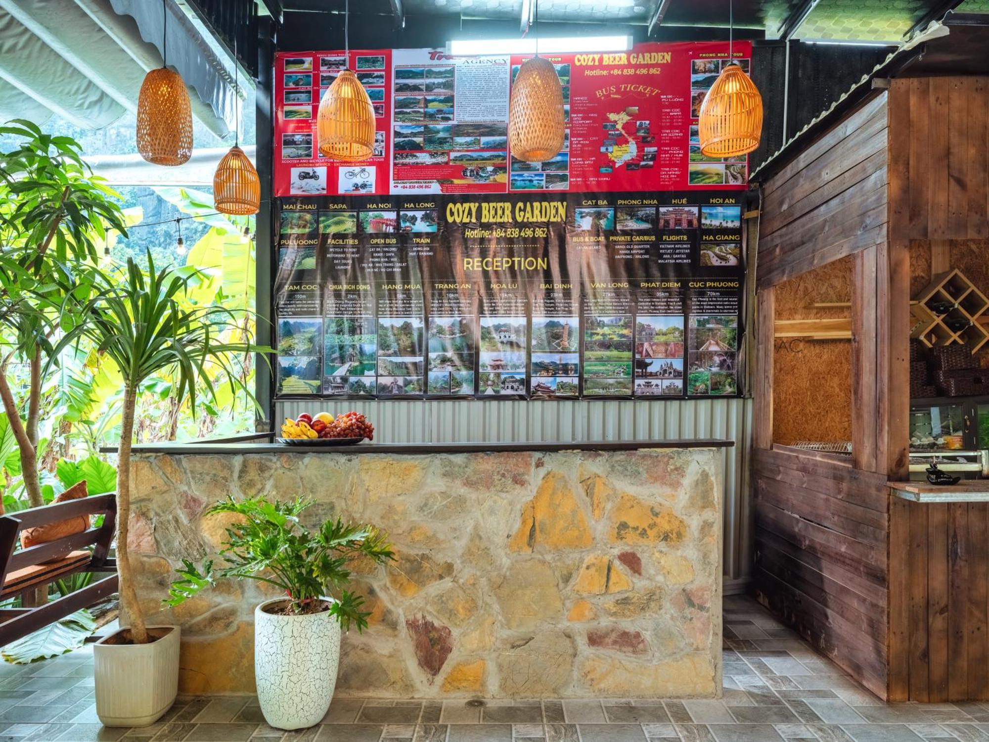Cozy Beer Garden Homestay ニンビン エクステリア 写真
