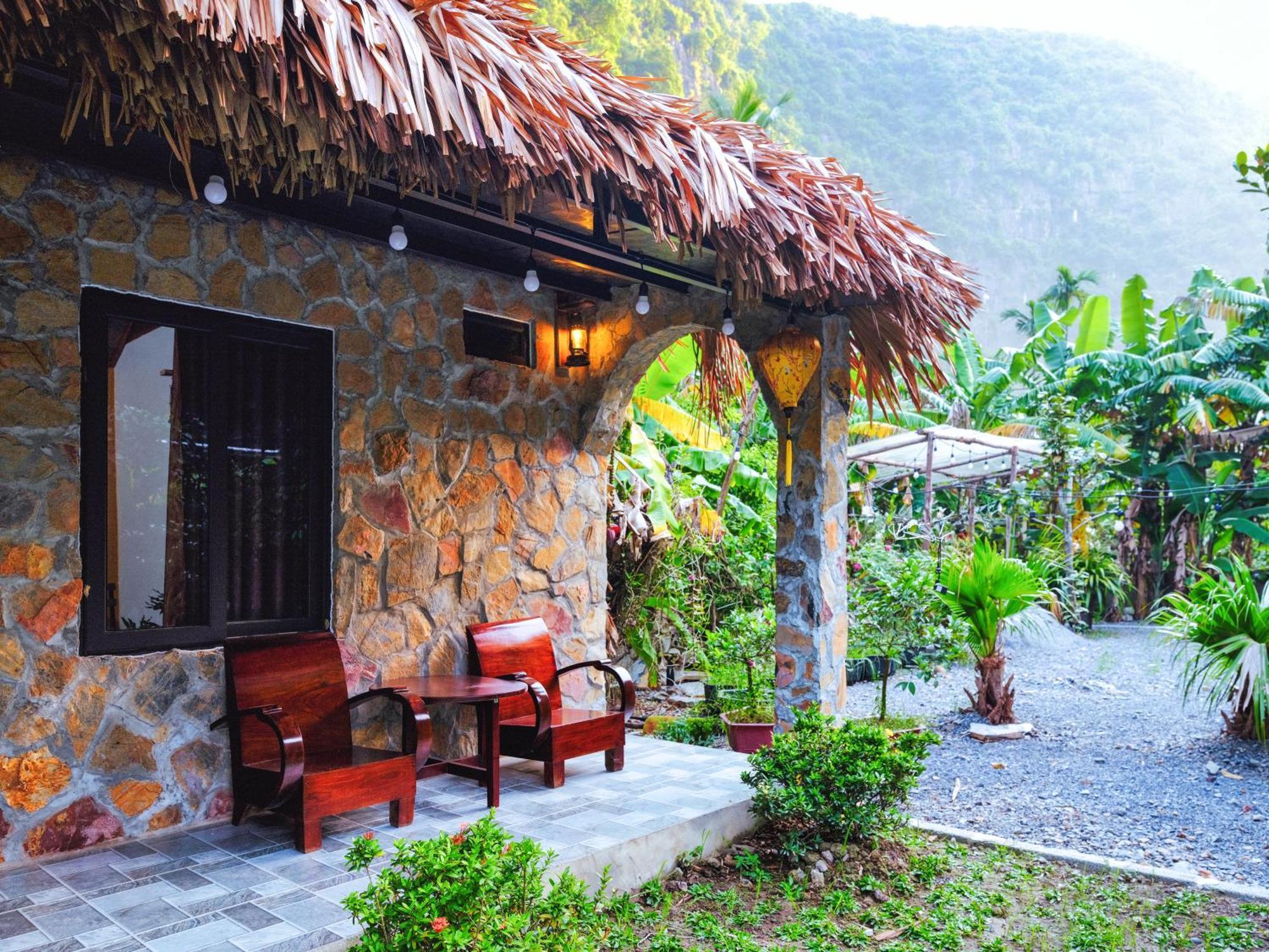 Cozy Beer Garden Homestay ニンビン エクステリア 写真